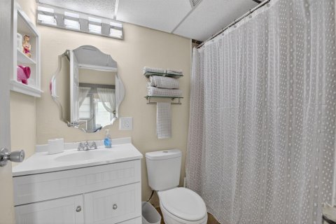 Condominio en venta en Delray Beach, Florida, 1 dormitorio, 66.89 m2 № 2082286 - foto 14
