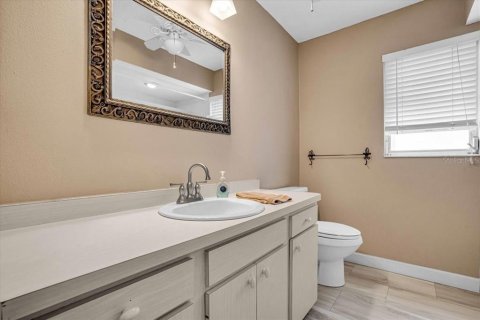 Casa en alquiler en Sarasota, Florida, 2 dormitorios, 139.17 m2 № 1879652 - foto 16