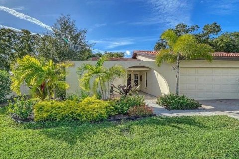 Casa en alquiler en Sarasota, Florida, 2 dormitorios, 139.17 m2 № 1879652 - foto 1