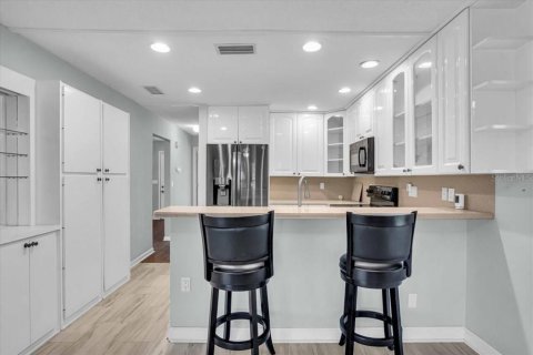 Casa en alquiler en Sarasota, Florida, 2 dormitorios, 139.17 m2 № 1879652 - foto 12