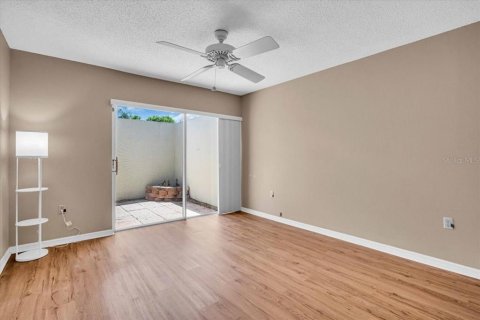 Casa en alquiler en Sarasota, Florida, 2 dormitorios, 139.17 m2 № 1879652 - foto 18