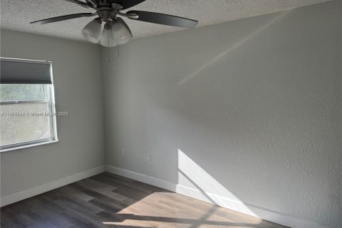 Condominio en venta en Sunrise, Florida, 2 dormitorios, 116.31 m2 № 1823879 - foto 7