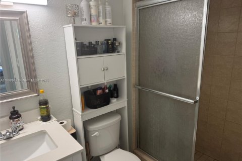 Condominio en venta en Sunrise, Florida, 2 dormitorios, 116.31 m2 № 1823879 - foto 12