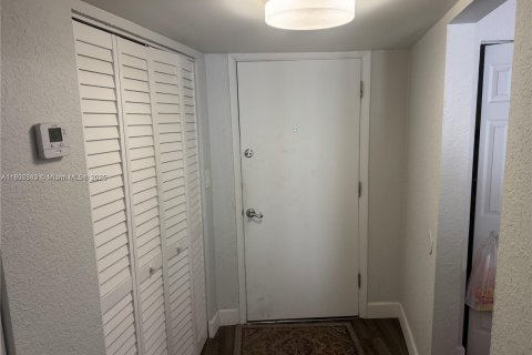 Condominio en venta en Sunrise, Florida, 2 dormitorios, 116.31 m2 № 1823879 - foto 3