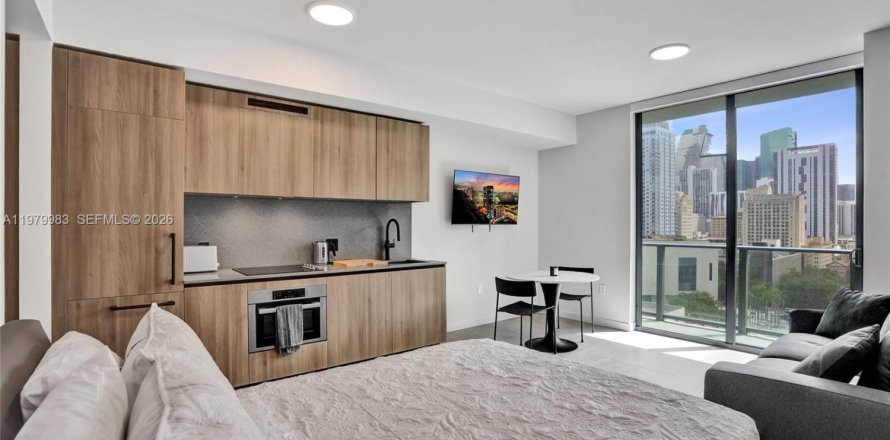 Studio à Condo à Miami, Floride  № 2046271