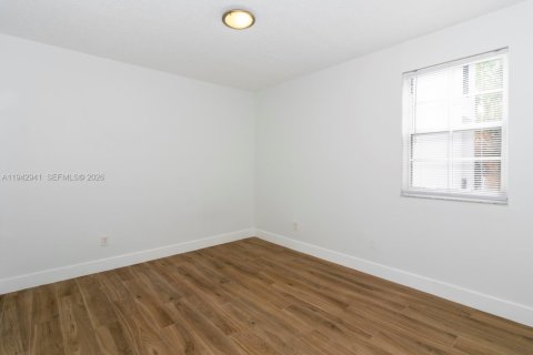 Condominio en venta en Aventura, Florida, 3 dormitorios, 122.63 m2 № 1999456 - foto 23