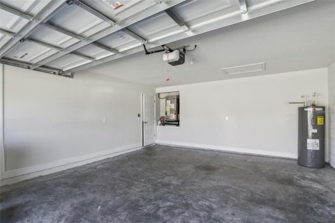 Casa en venta en Kissimmee, Florida, 4 dormitorios, 178.74 m2 № 1759299 - foto 30