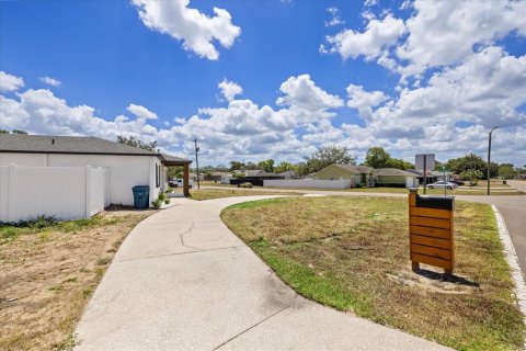 Villa ou maison à vendre à Spring Hill, Floride: 3 chambres, 136.29 m2 № 2149166 - photo 5