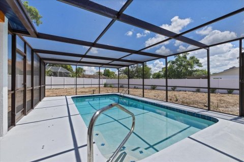 Villa ou maison à vendre à Spring Hill, Floride: 3 chambres, 136.29 m2 № 2149166 - photo 2