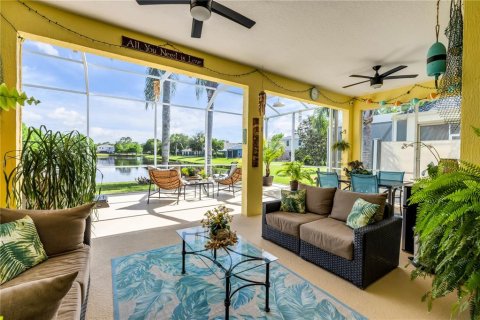 Villa ou maison à vendre à New Smyrna Beach, Floride: 3 chambres, 153.1 m2 № 2093029 - photo 9