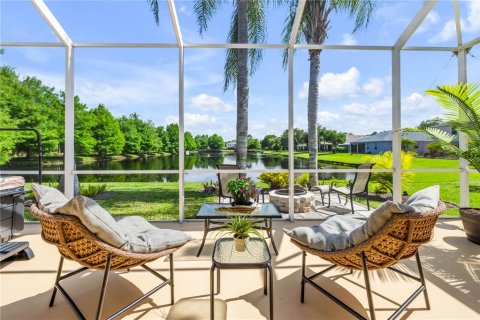 Villa ou maison à vendre à New Smyrna Beach, Floride: 3 chambres, 153.1 m2 № 2093029 - photo 10