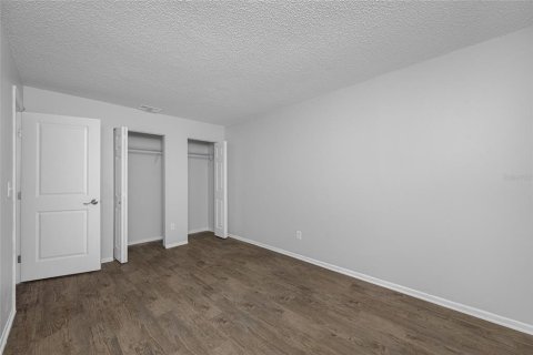 Villa ou maison à louer à Pinellas Park, Floride: 2 chambres, 65.03 m2 № 2356612 - photo 2