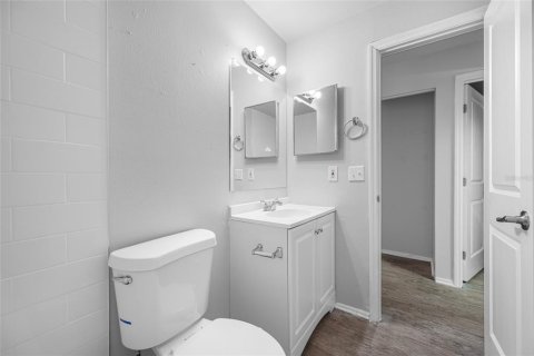 Villa ou maison à louer à Pinellas Park, Floride: 2 chambres, 65.03 m2 № 2356612 - photo 7