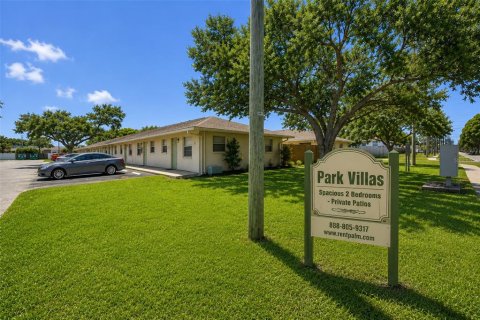 Villa ou maison à louer à Pinellas Park, Floride: 2 chambres, 65.03 m2 № 2356612 - photo 15