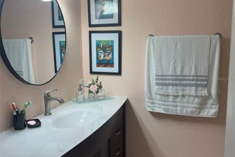 Villa ou maison à vendre à Tampa, Floride: 4 chambres, 174.93 m2 № 1904836 - photo 5