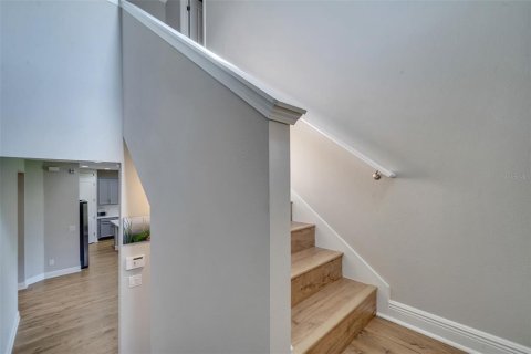 Villa ou maison à vendre à Orlando, Floride: 4 chambres, 264.12 m2 № 2330218 - photo 10