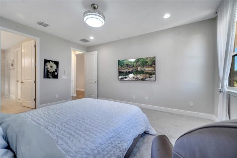 Villa ou maison à vendre à Orlando, Floride: 4 chambres, 264.12 m2 № 2330218 - photo 23