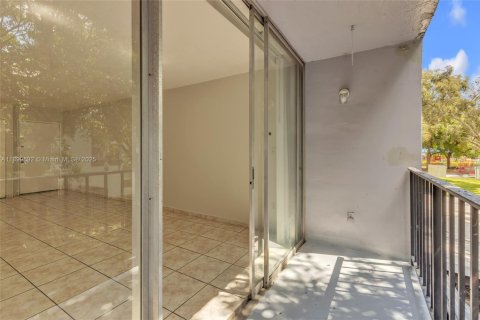 Copropriété à vendre à Miami, Floride: 1 chambre, 57.6 m2 № 1950752 - photo 19