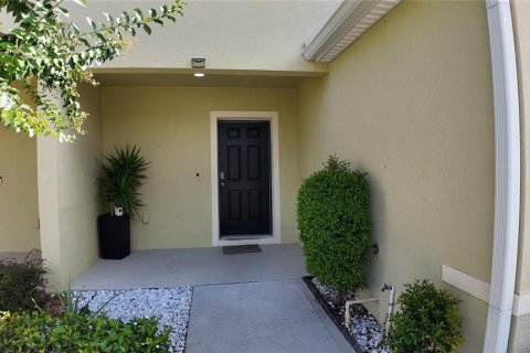 Adosado en venta en Kissimmee, Florida, 3 dormitorios, 142.14 m2 № 1900554 - foto 2