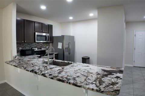 Adosado en venta en Kissimmee, Florida, 3 dormitorios, 142.14 m2 № 1900554 - foto 5