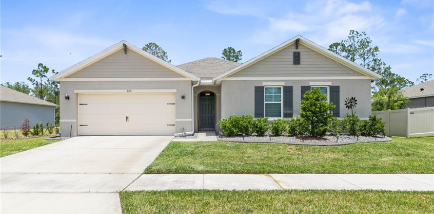 House in Ormond Beach, Florida 4 bedrooms, 216.83 sq.m. № 1202986