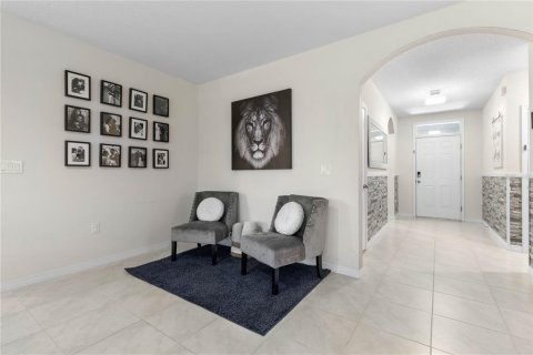 House in Ormond Beach, Florida 4 bedrooms, 216.83 sq.m. № 1202986 - photo 6