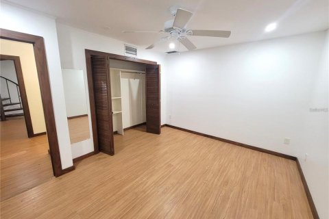 Apartment in Holmes Beach, Florida 3 bedrooms, 255.67 sq.m. № 2277618 - photo 17