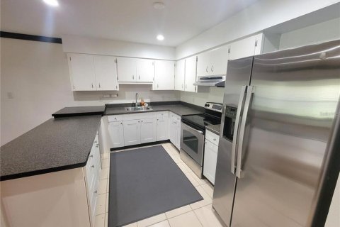 Apartment in Holmes Beach, Florida 3 bedrooms, 255.67 sq.m. № 2277618 - photo 6