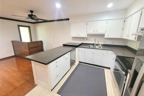 Apartment in Holmes Beach, Florida 3 bedrooms, 255.67 sq.m. № 2277618 - photo 5