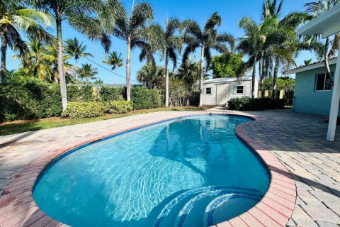 Villa ou maison à louer à Deerfield Beach, Floride: 3 chambres, 157.93 m2 № 2389719 - photo 21