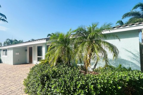 Villa ou maison à louer à Deerfield Beach, Floride: 3 chambres, 157.93 m2 № 2389719 - photo 24