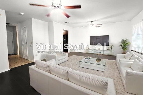 Townhouse in Orlando, Florida 3 bedrooms, 101.64 sq.m. № 2223301 - photo 4