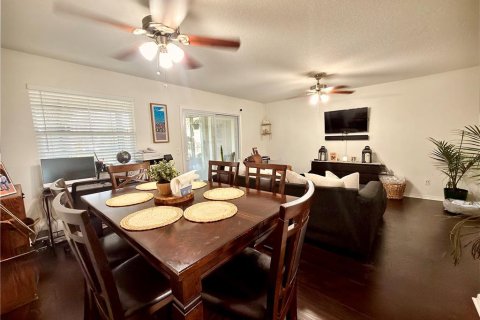Townhouse in Orlando, Florida 3 bedrooms, 101.64 sq.m. № 2223301 - photo 16