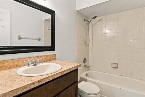 Adosado en venta en Orlando, Florida, 3 dormitorios, 101.64 m2 № 2223301 - foto 23