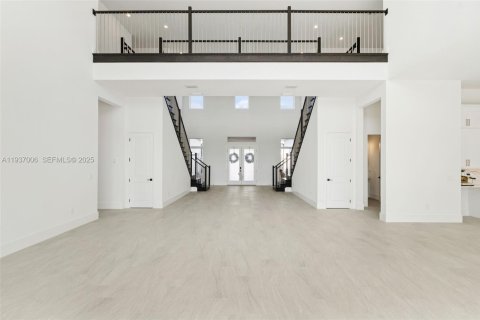 Casa en venta en Orlando, Florida, 5 dormitorios № 1994828 - foto 6