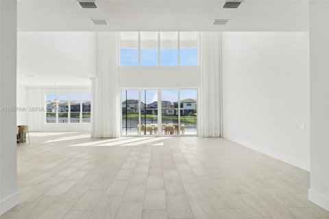 Casa en venta en Orlando, Florida, 5 dormitorios № 1994828 - foto 8