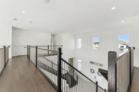 Casa en venta en Orlando, Florida, 5 dormitorios № 1994828 - foto 20