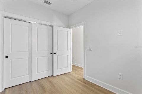 Villa ou maison à louer à Tampa, Floride: 3 chambres, 145.3 m2 № 2147819 - photo 10