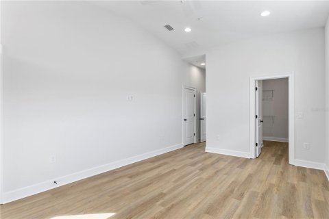 Villa ou maison à louer à Tampa, Floride: 3 chambres, 145.3 m2 № 2147819 - photo 16