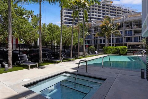 Condominio en alquiler en North Miami Beach, Florida, 2 dormitorios, 101.91 m2 № 2007006 - foto 30