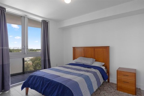 Condominio en alquiler en North Miami Beach, Florida, 2 dormitorios, 101.91 m2 № 2007006 - foto 10
