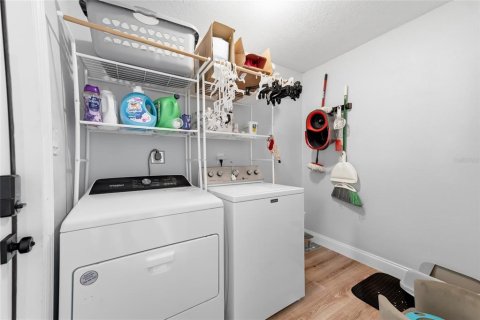 Casa en venta en Tampa, Florida, 3 dormitorios, 119.29 m2 № 2238380 - foto 21