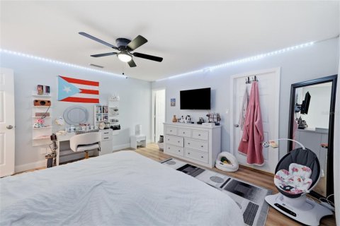 Casa en venta en Tampa, Florida, 3 dormitorios, 119.29 m2 № 2238380 - foto 13