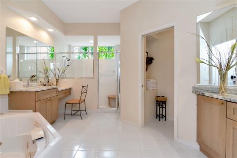 Villa ou maison à vendre à Lakewood Ranch, Floride: 3 chambres, 209.12 m2 № 1906660 - photo 7