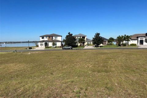 Land in Auburndale, Florida № 1543657 - photo 1