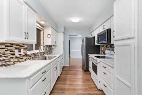 Villa ou maison à vendre à Summerfield, Floride: 2 chambres, 161.28 m2 № 2321627 - photo 17