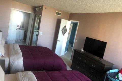 Copropriété à louer à Aventura, Floride: 2 chambres, 118.08 m2 № 1938540 - photo 9