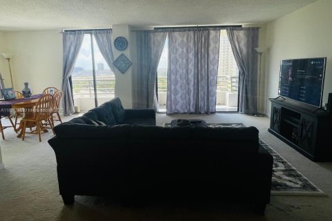 Copropriété à louer à Aventura, Floride: 2 chambres, 118.08 m2 № 1938540 - photo 3