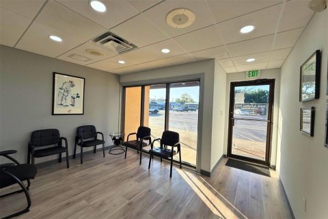 Propiedad comercial en venta en Sarasota, Florida, 284.1 m2 № 2098652 - foto 6