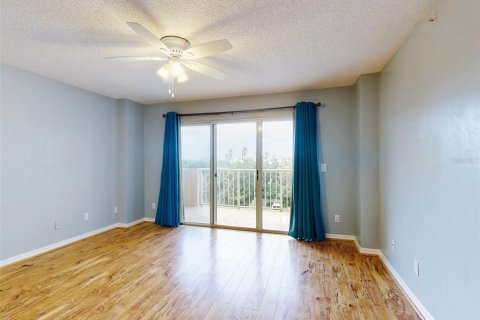 Condo in Daytona Beach Shores, Florida, 2 bedrooms  № 1553570 - photo 30
